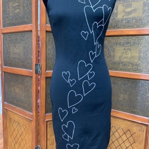 St. John Dresses & Skirts - 🤩🤩 SOLD!!!  St. John - Knit Sheath Dress